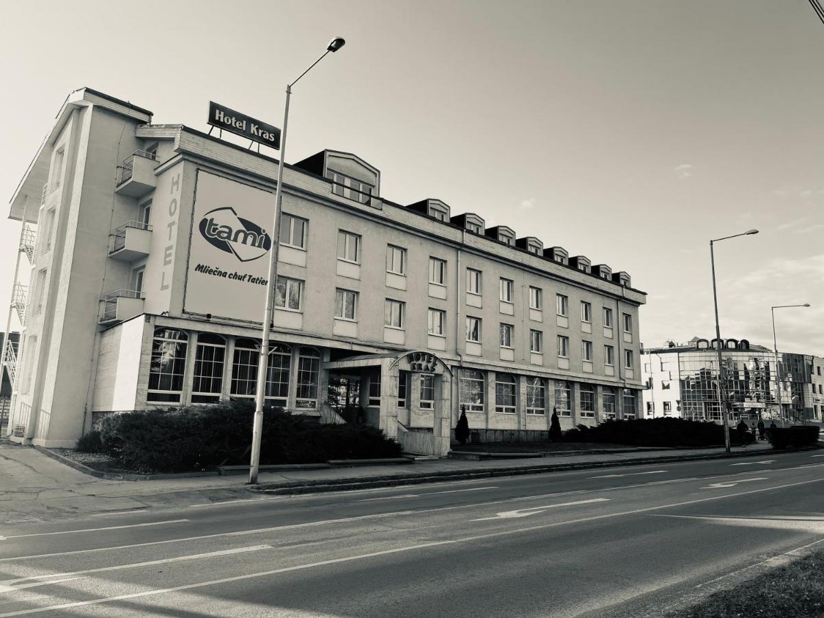 Hotel Kras Roznava Luaran gambar