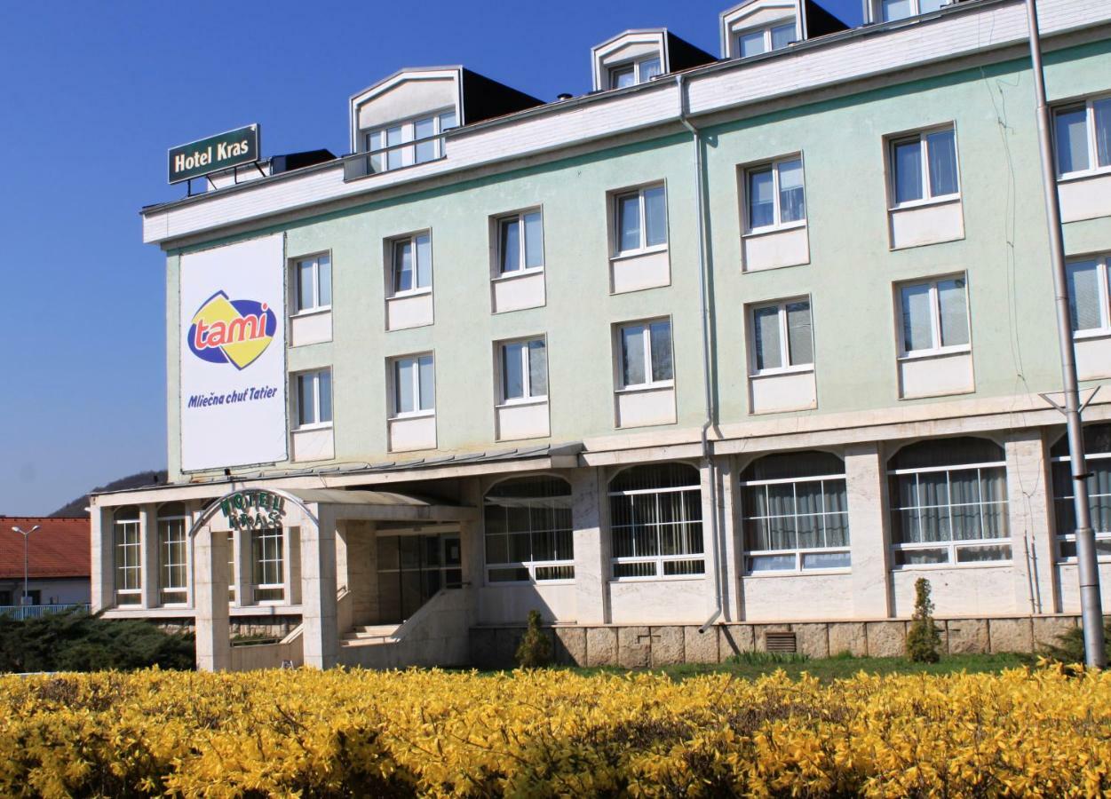 Hotel Kras Roznava Luaran gambar